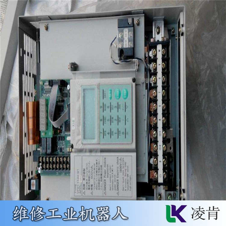 库卡KUKA机器人KSP电源维修发热
