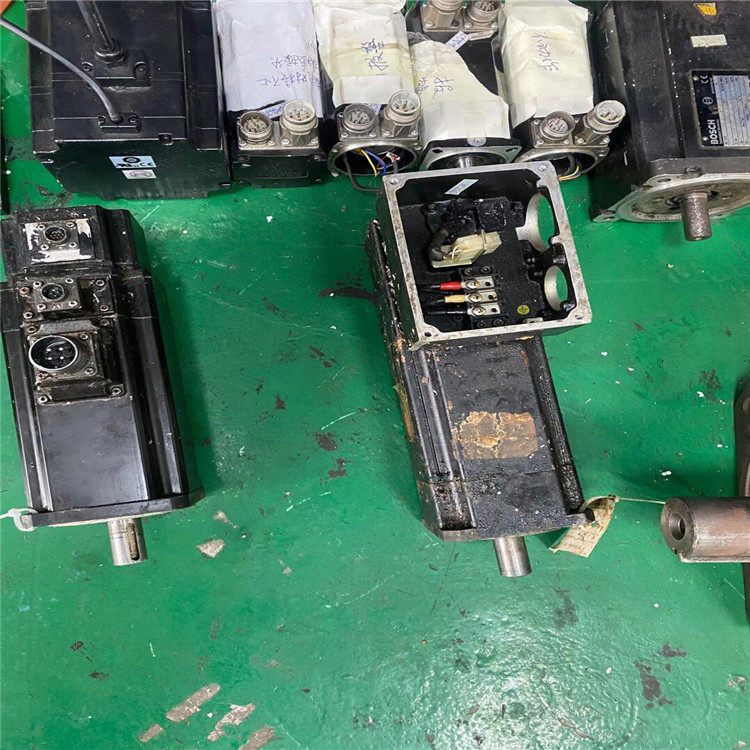 R2AA2215KBXS00三洋伺服电机修理故障说明解答