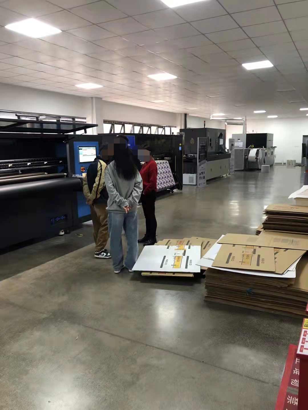 重庆瓦楞纸箱生产设备三色纸箱印刷机价格