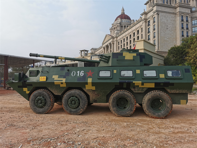 甘肃平凉国防教育基地动态步战车模型出售