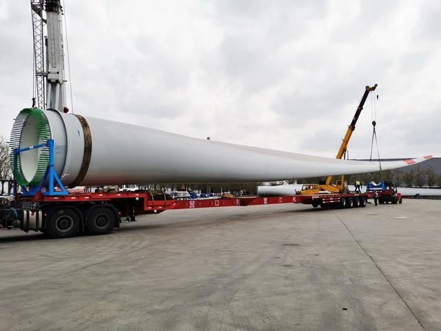 三超带电超尺寸货物满洲里阿拉山口出境至欧洲德国