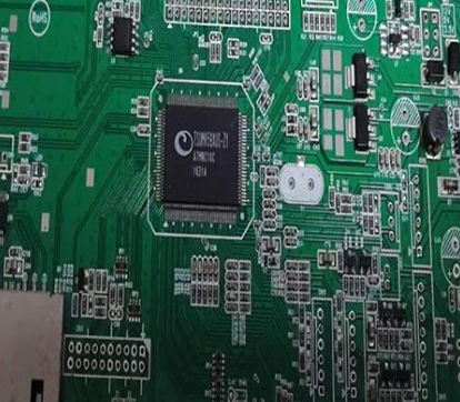 专业回收iwatte/dialog封装QFN进口芯片电子元器件回收2022已更新