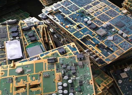 长期回收昂宝IC芯片NS国半博通电子芯片MICROCHIP微芯主控系列 