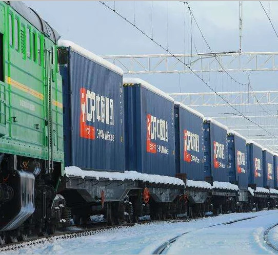 铁路20GP,40HQ货物出口到塔吉克斯坦中亚集装箱车皮集装箱火车运输