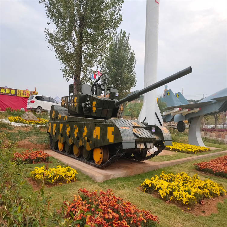 内蒙古包头市军事模型厂家-设备租售83式152毫米自行加榴炮模型出租