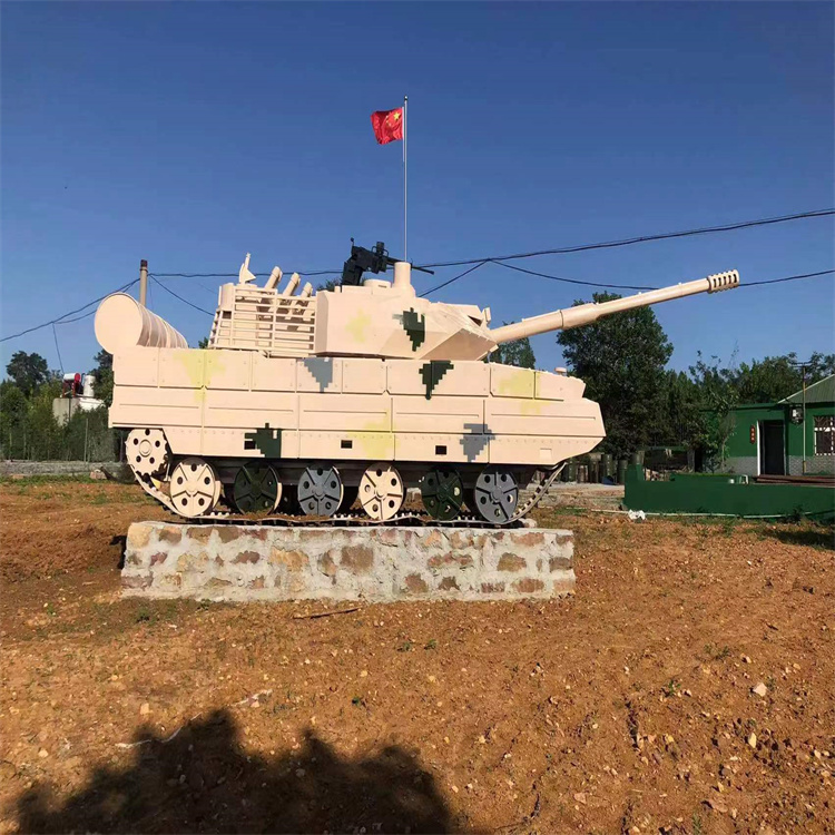 甘肃白银市开动版装甲车定做军事模型厂家1:1轮式装甲车模型生产商