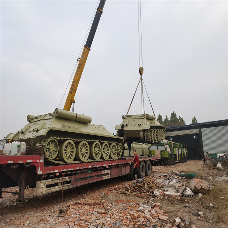内蒙古乌兰察布市仿真轮式装甲车ST1-BR轮式105毫米突击炮模型批发价格