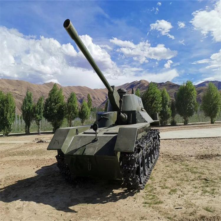 贵州铜仁一比一仿真军事模型厂家双人履带式坦克车模型生产出售