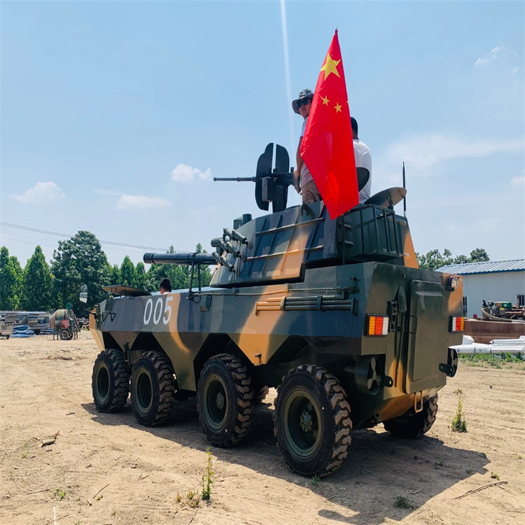 内蒙古巴彦淖尔杭锦后旗国防教育基地1：1装甲车模型出售模型制作厂家