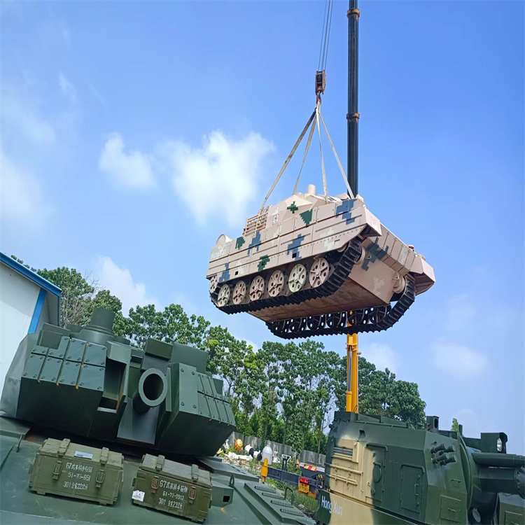 内蒙古乌海市大型军事模型厂家仿真履带装甲车模型供应商供应商