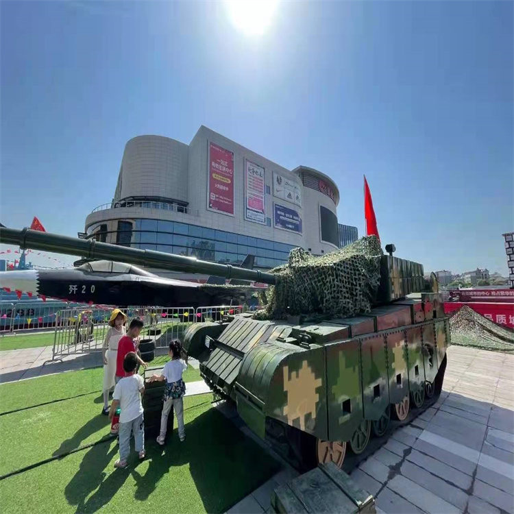 广西北海市大型军事模型厂家ST1-BR轮式105毫米突击炮模型生产厂家租赁