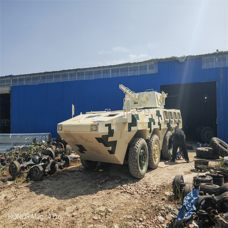 龙岩新罗影视军事道具1：1装甲车模型出售模型定制厂家