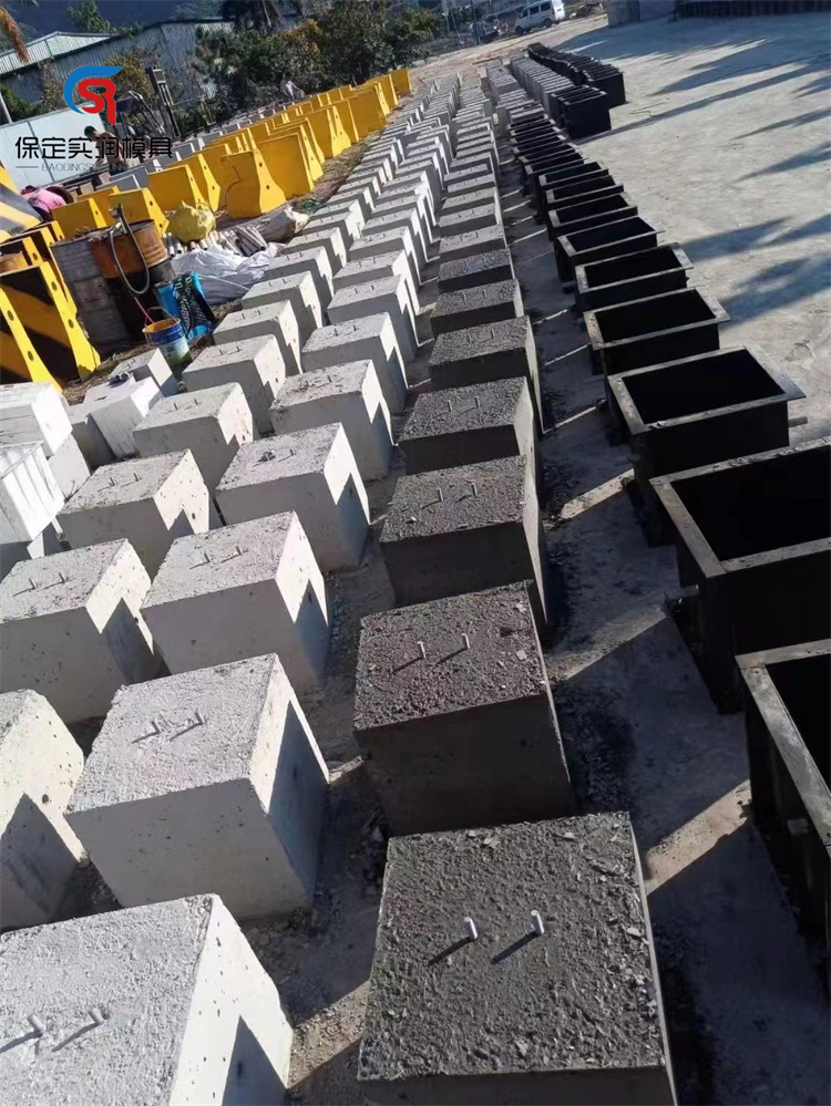 水泥基础墩钢模具 预制混凝土装配式底座模具