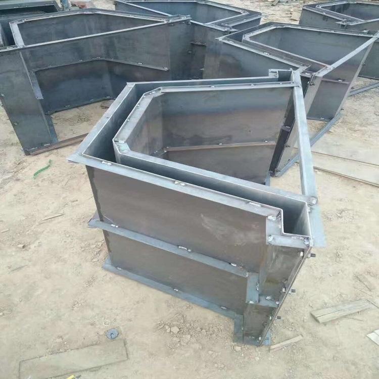 天津排水沟模具生产流程中翔钢模制作厂家