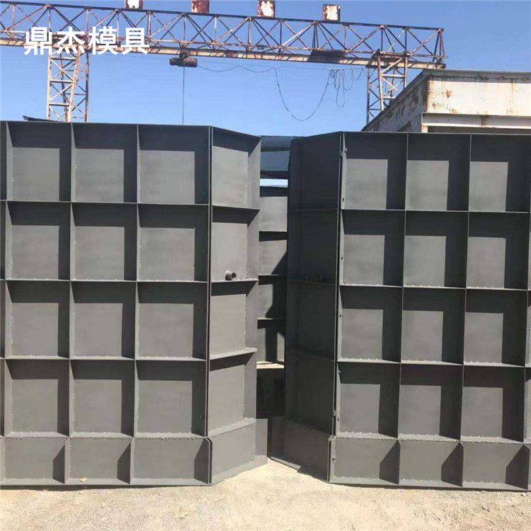 上海化粪池钢模具现场施工-鼎杰模具
