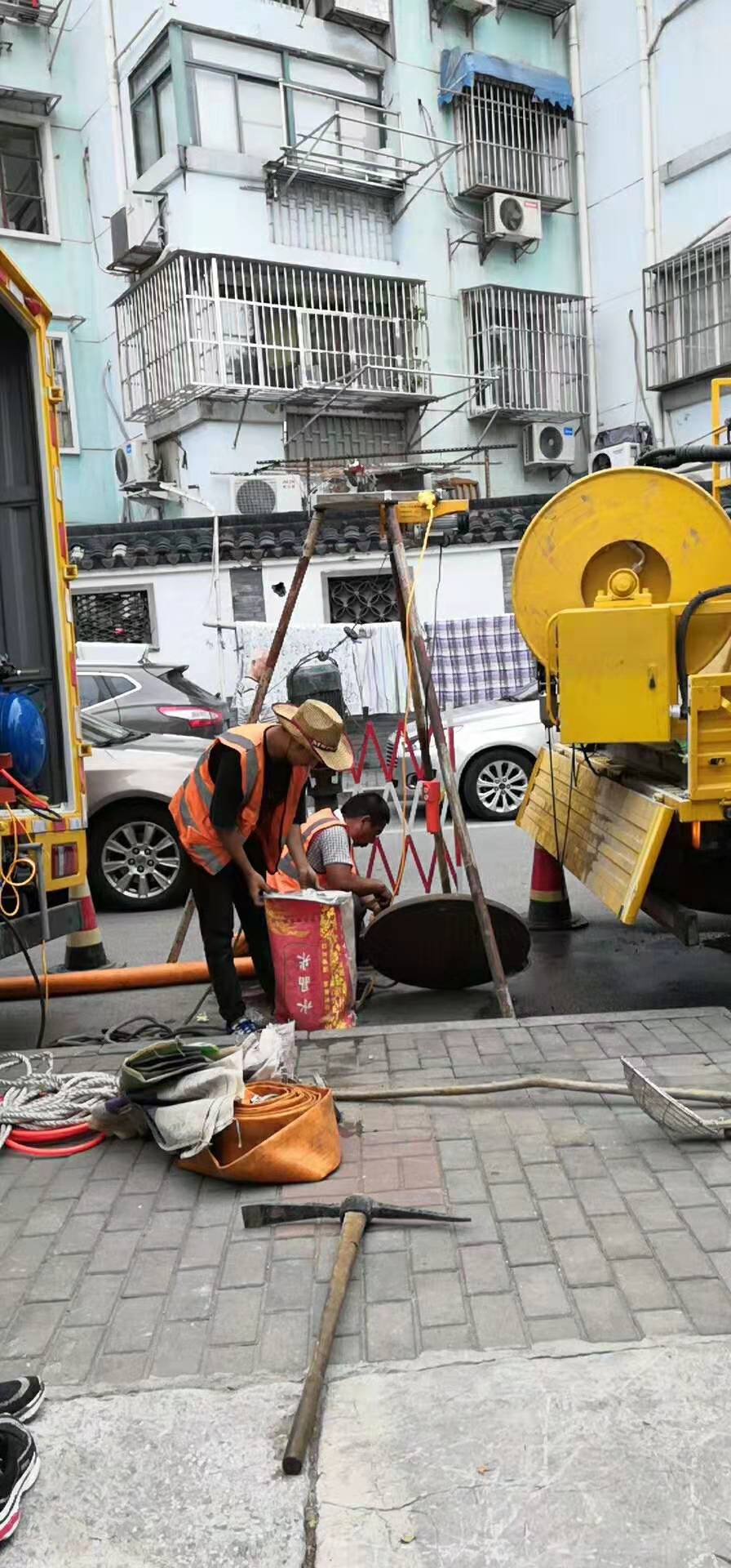 承接上海杨浦区管道局部修复 人工顶管置换修复公司电话