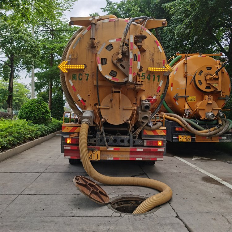 上海崇明县污水管道清淤疏通|清理污泥池有效的手段