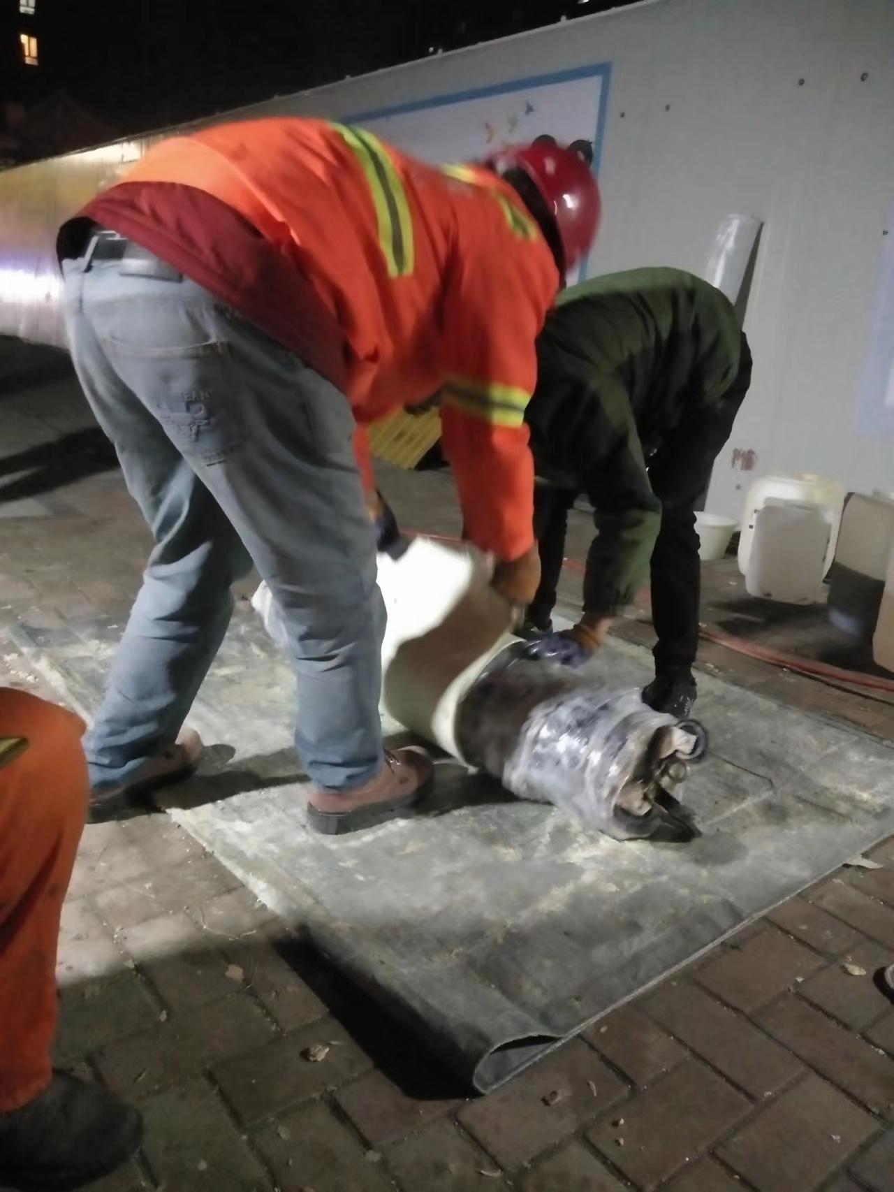 承接武汉管道清淤检测，紫外光固化修复变形顶管施工24小时服务