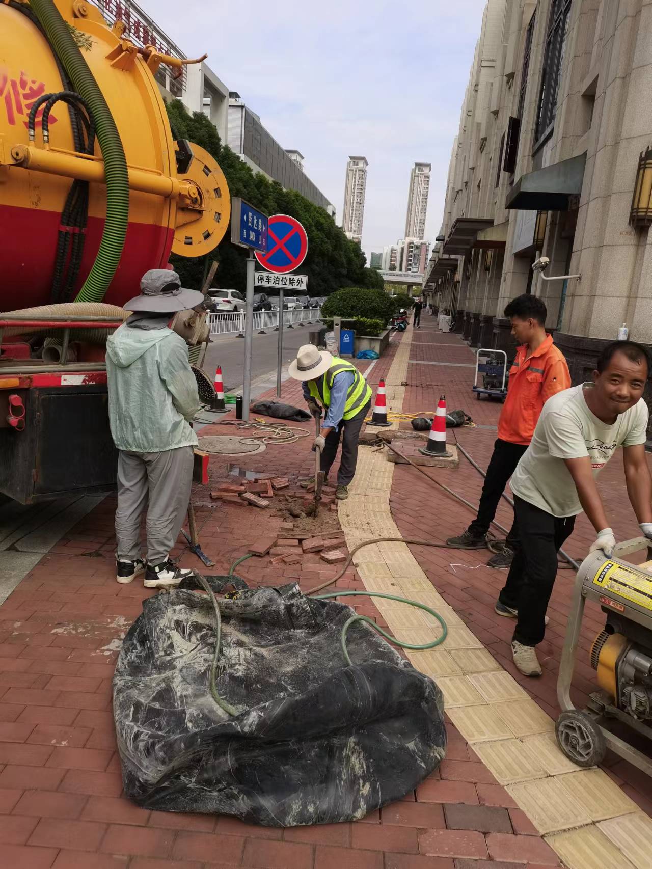 承接上海虹口区污水管道修复 变形渗漏双涨环修复（今日动态）