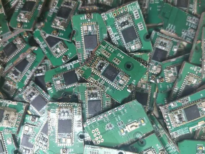 回收ST三极管驱动IC大量回收回收芯片上门 回收内存芯片IC