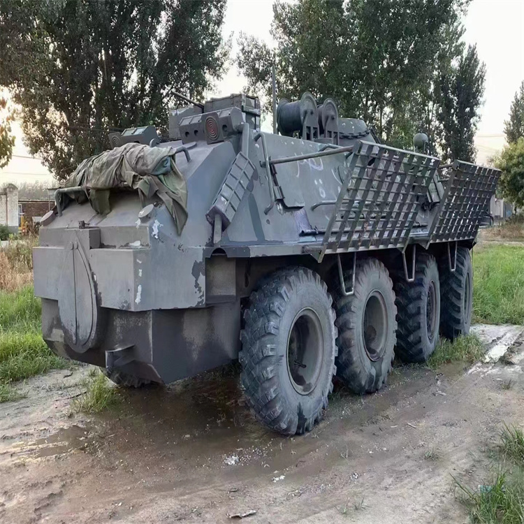 江西抚州市仿真轮式装甲车55式37毫米高射炮模型