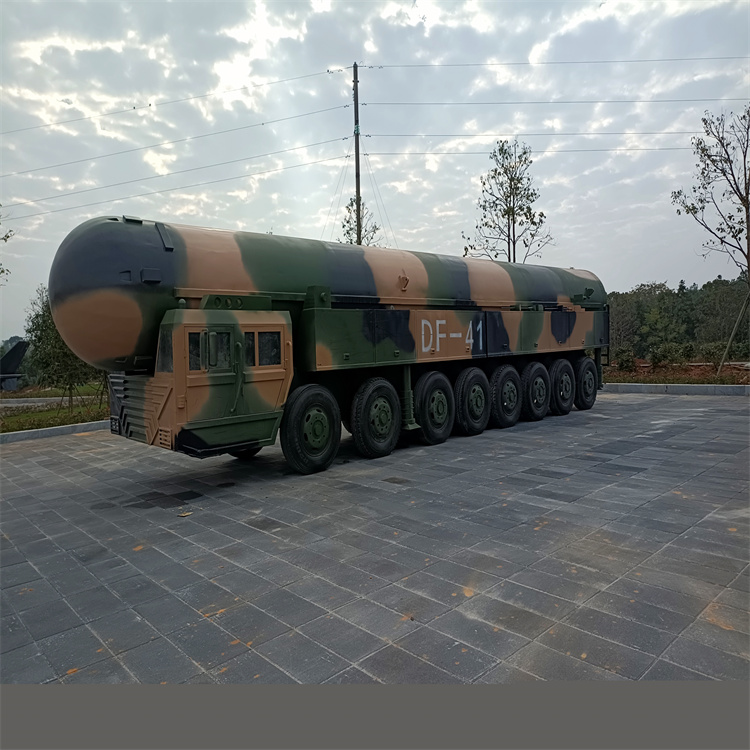 新疆喀什国防教育军事模型厂家79式主战坦克模型定制型号齐全新疆喀什新疆喀什