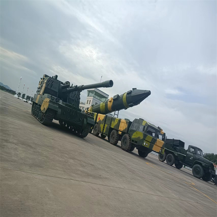 湖北黄石市仿真装甲车模型厂家83式152毫米自行加榴炮模型生产厂家支持订制