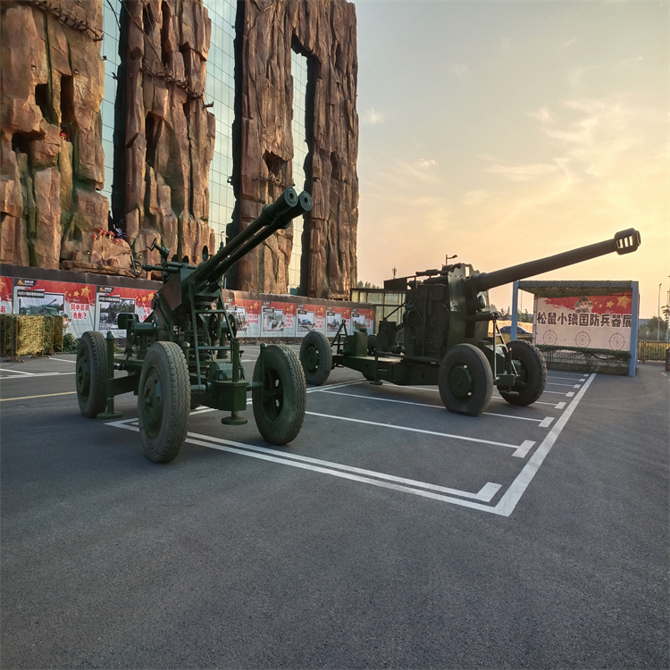 云南临沧市军事模型厂家-设备租售PTL-02轮式100毫米突击炮模型出租