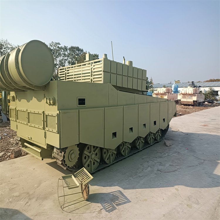 河北邢台市大型军事模型厂家66式152毫米加农炮模型生产厂家生产出售