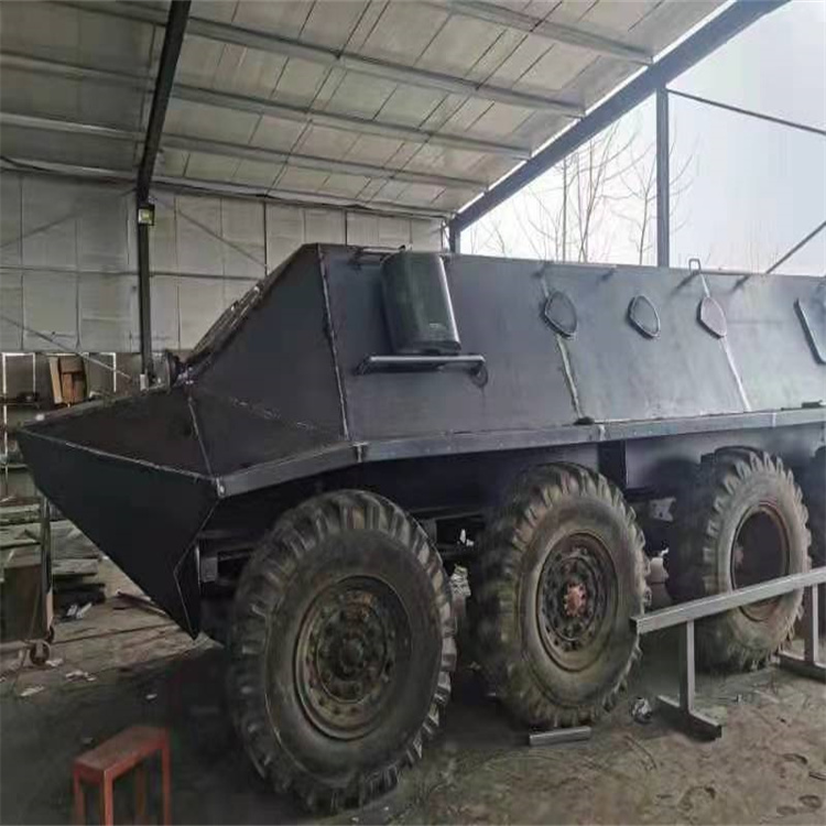 河南三门峡市国防研学军事模型厂家军事模型厂家1:1轮式装甲车模型支持订制